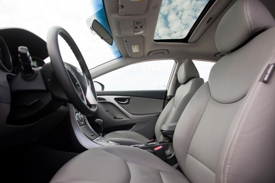  Hyundai Elantra 2011 года  (фото 92 из 144)